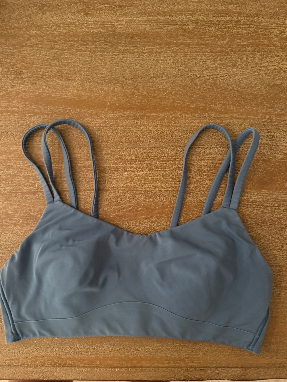 Lululemon like a cloud sports bra